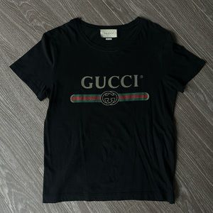 Gucci logo black unisex tshirt
